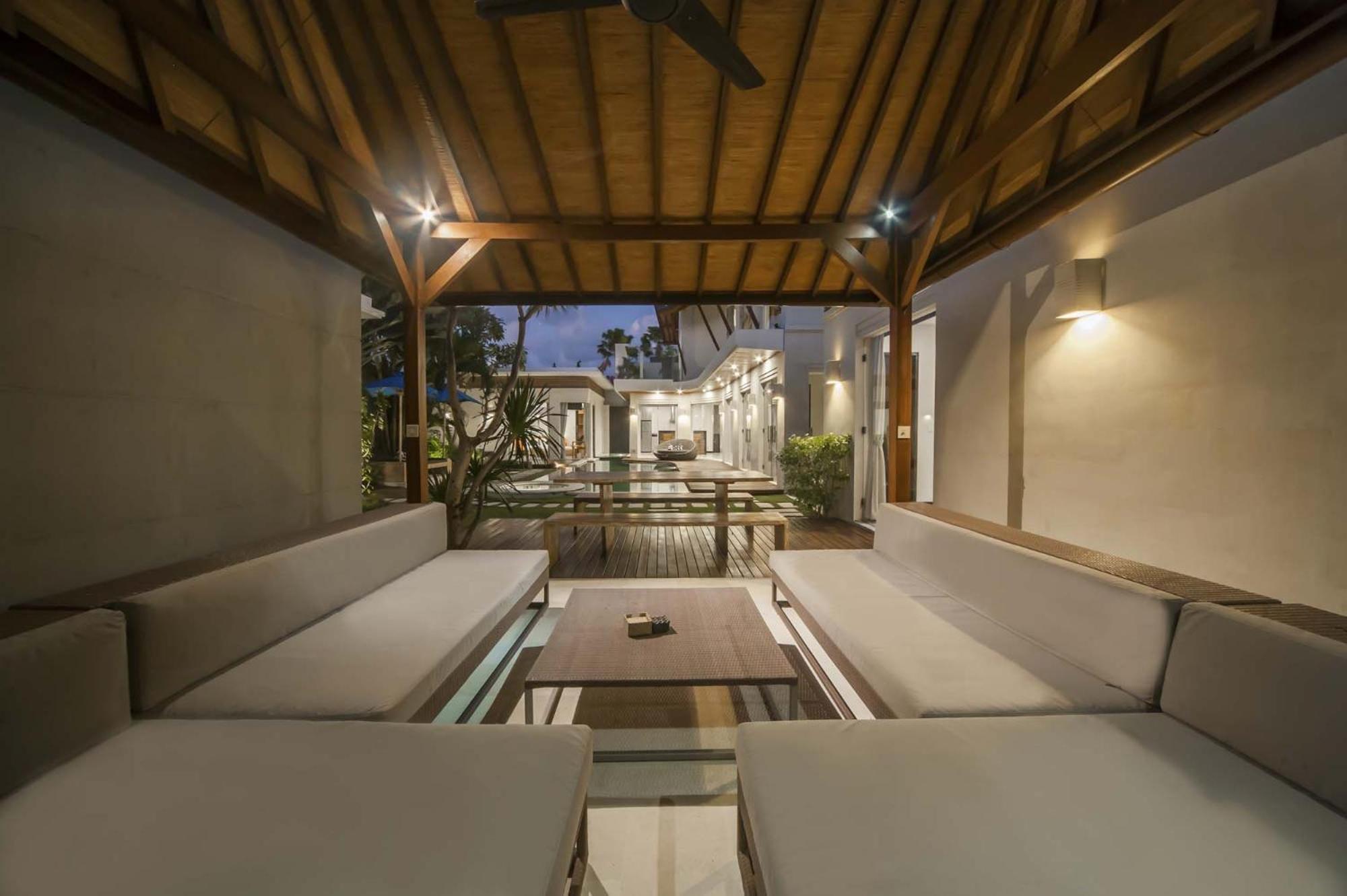 Luxury Villa Juno Seminyak Екстер'єр фото