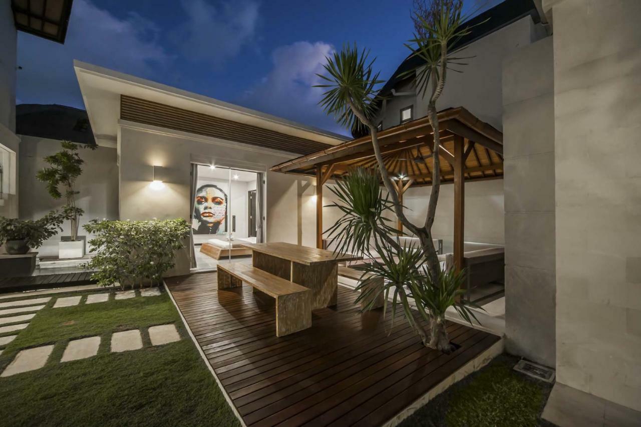 Luxury Villa Juno Seminyak Екстер'єр фото