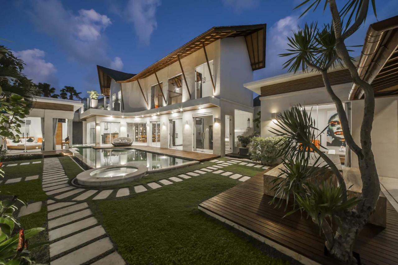 Luxury Villa Juno Seminyak Екстер'єр фото