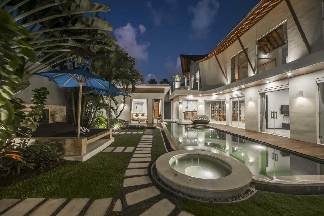 Luxury Villa Juno Seminyak Екстер'єр фото