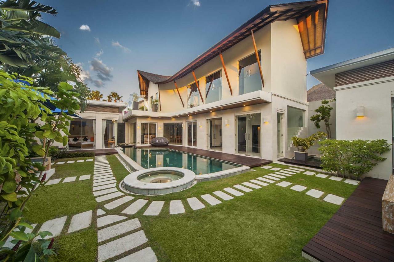 Luxury Villa Juno Seminyak Екстер'єр фото