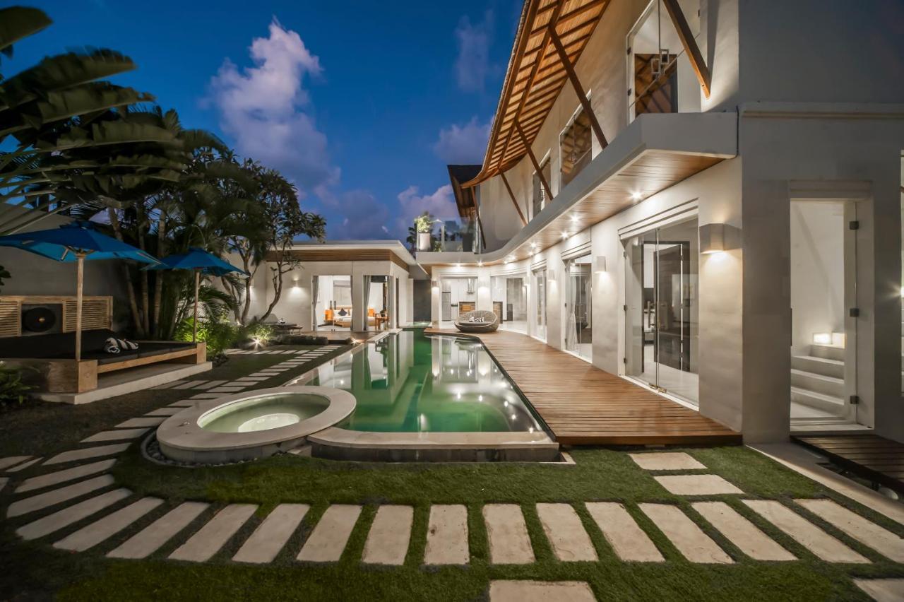 Luxury Villa Juno Seminyak Екстер'єр фото